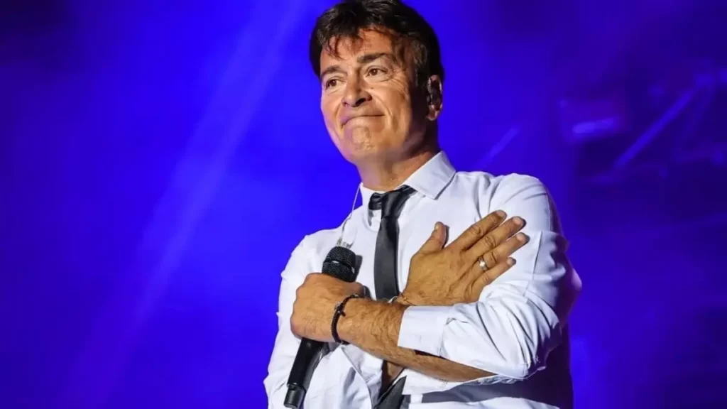 Tony Carreira atua novamente com “casa cheia” e agradece pelo apoio, “Foi maravilhoso…”, veja as imagens do espetáculo: