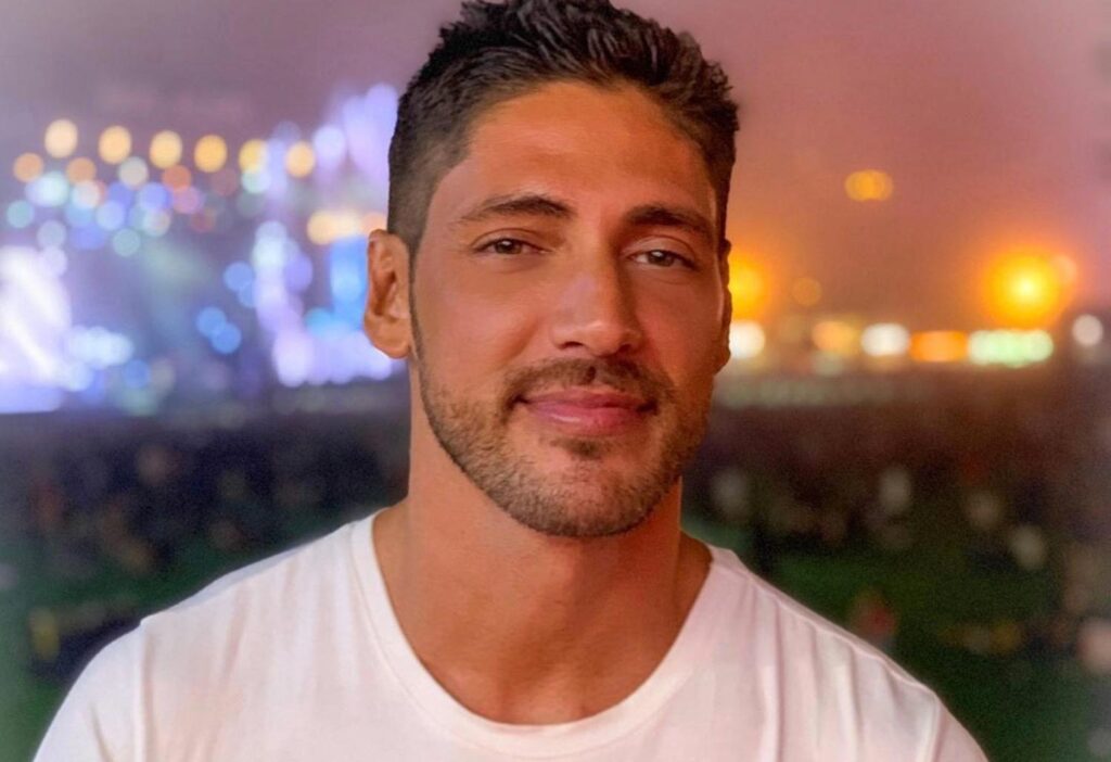 Veja a mudança: Ângelo Rodrigues muda radicalmente de vida e de país. Depois de doze cirurgias!