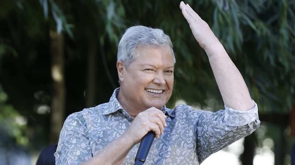 Marco Paulo é uma vedeta! Agora vai ter uma minissérie sobre a sua vida, para ver na SIC. Os atores serão: