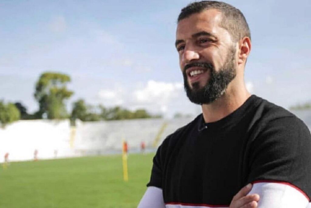 Simão Sabrosa celebra data especial