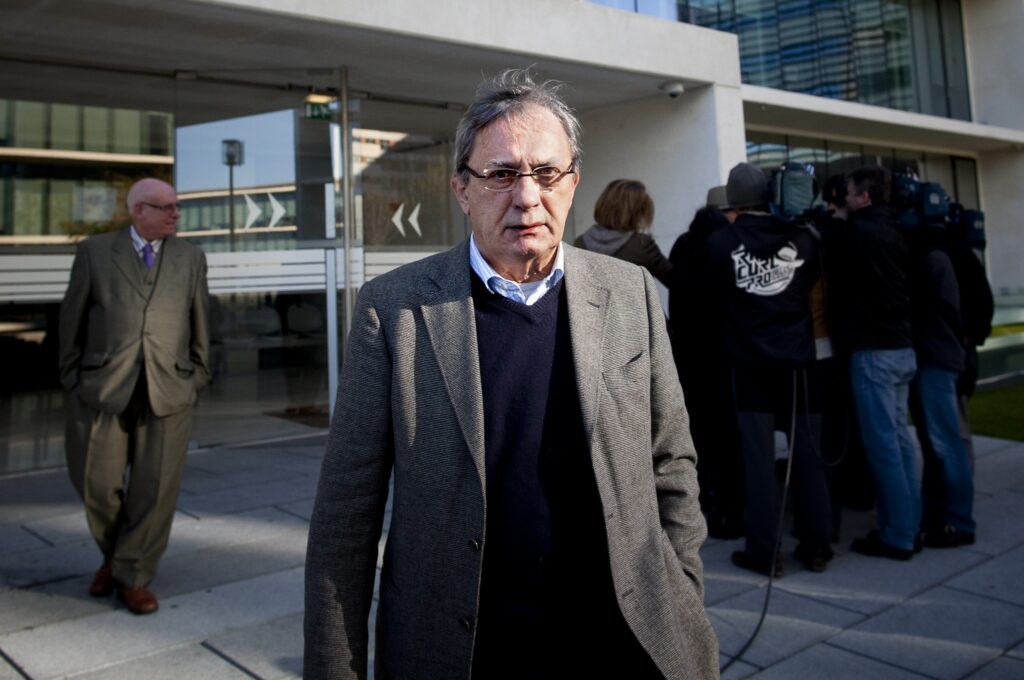 Casa Pia: Carlos Cruz penhorado. Só a morte o livrará.