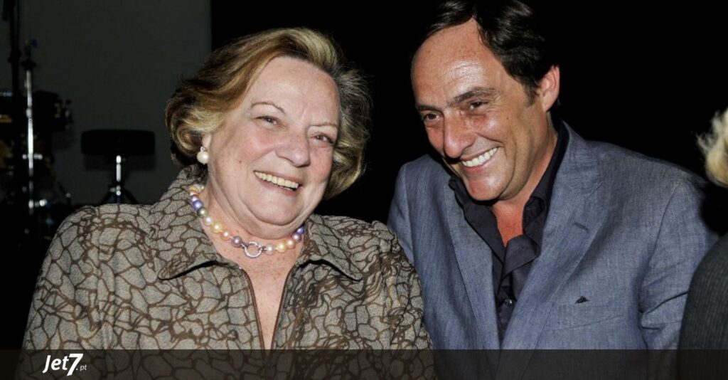 Leia o texto de Helena Sacadura “A minha vida começou aos 50 anos” e Hoje faz 11 que perdi um filho.