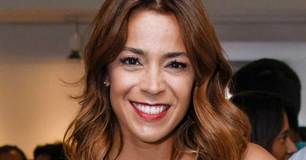 PELA PRIMEIRA VEZ, MOSTRA ROSTO DA FILHA E FÃS REAGEM: “SÃO IGUAIS”