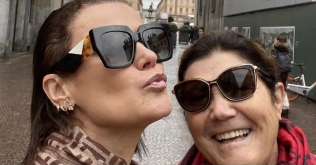 Elma Aveiro faz declaração para festejar aniversário da mãe: “Orgulho de seres minha mãe”
