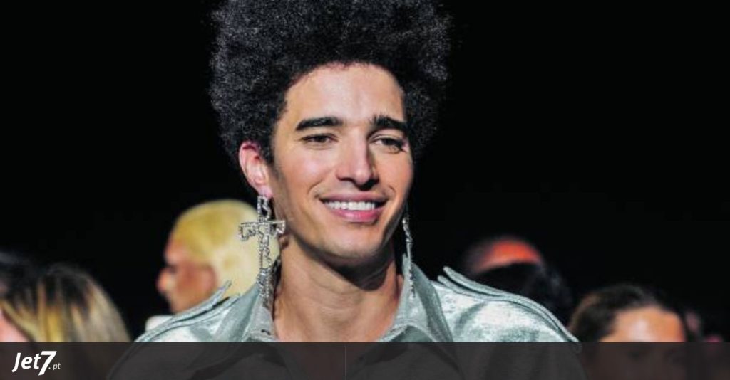 FOTOS! Aos 35 anos, Luís Borges aparece em público de mãos dadas com o namorado