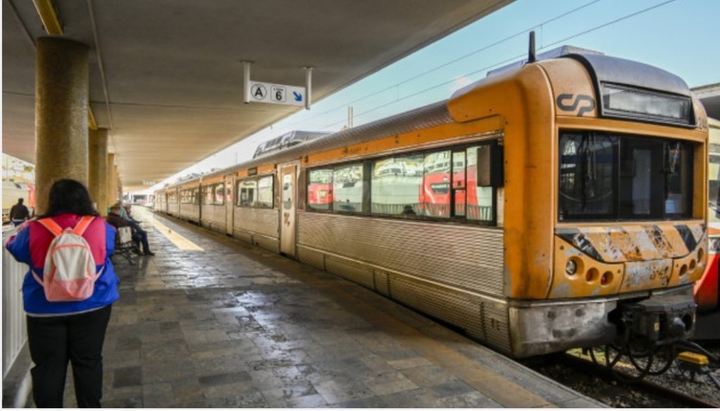 Partilhe. Semana vai arrancar com greve nos comboios. Serão vários dias. Ora Veja