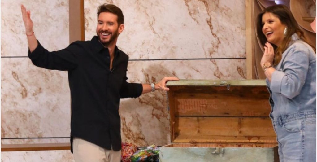 Idevor Mendonça mete Cláudio Ramos “num bolso”. Espetadores encantados com a dupla