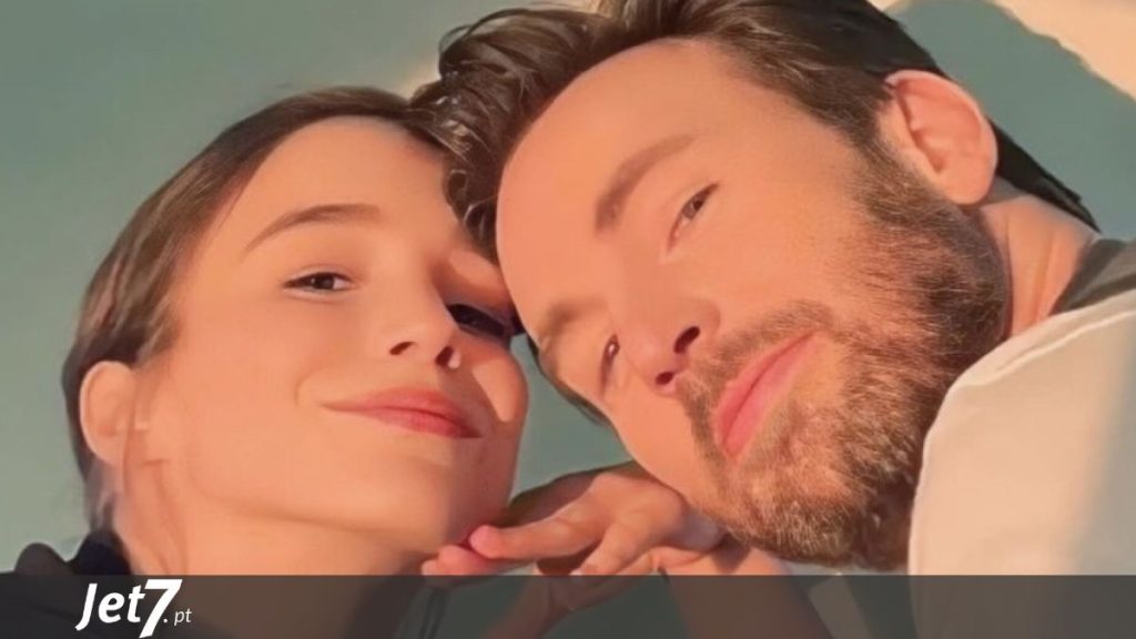 Cerimônia íntima: atriz portuguesa Alba Baptista casou-se com Chris Evans