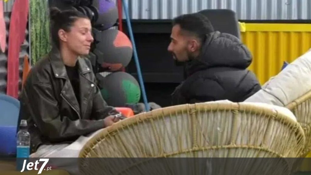 Big Brother. Cada vez mais próximos um do outro: Márcia Soares pede um ‘cafuné’ a Zé Pedro.