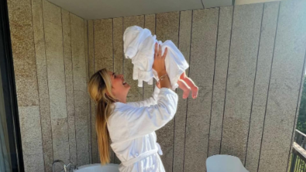 Carolina Pinto partilha vídeo do primeiro dia da filha no colégio. Veja!