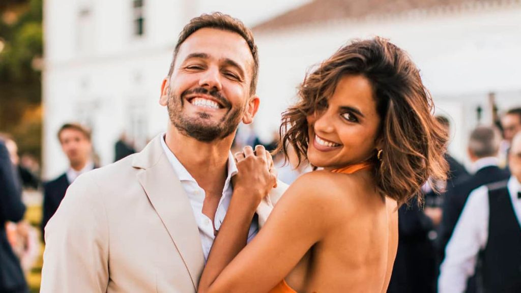 Primeiro fim de semana de Abril. Pedro Teixeira e Sara Matos juntos e reconciliados. Veja !